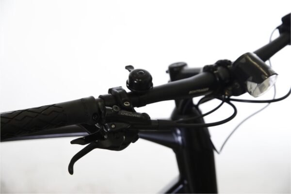 Vélo Électrique Trek FX+ 2 Shimano Altus 9V 250 Wh 700 mm 2023 – Image 4